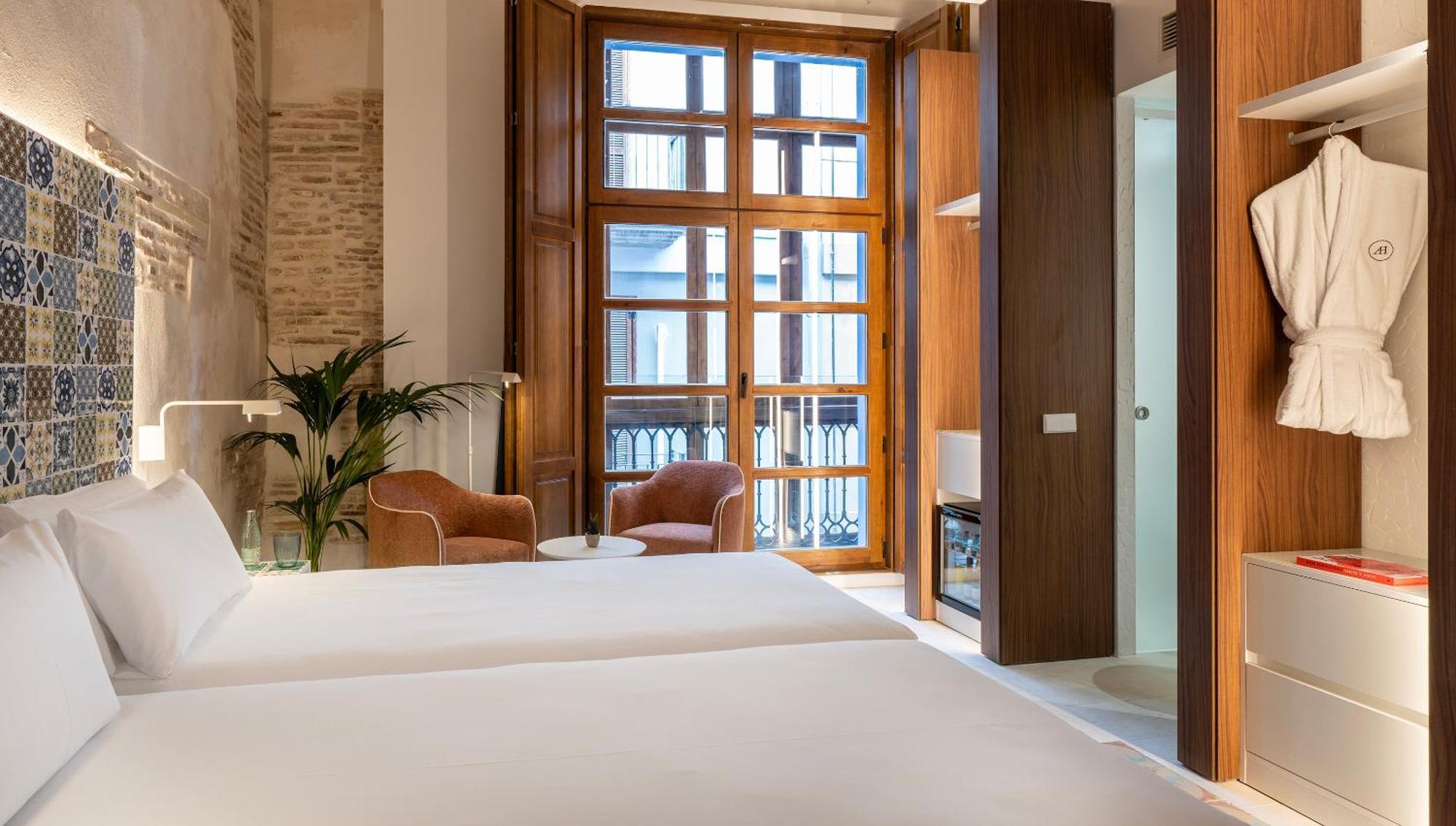 Axel Hotel Valencia - Adults Only Exterior photo
